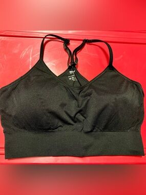 Pro Fit Seamless Racerback Sports Bra